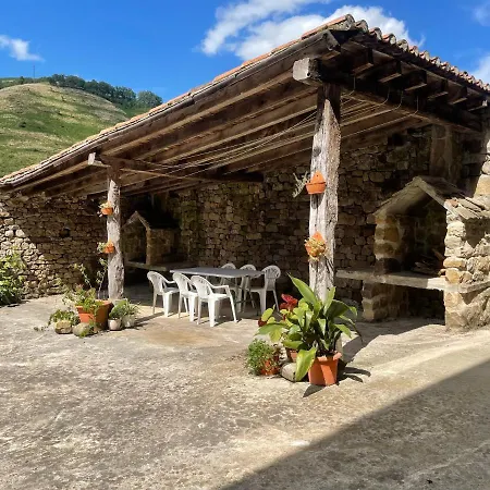 La Vieja Panaderia 1 * Vega de Pas