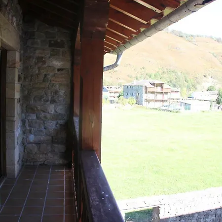 La Vieja Panaderia 1 Vega de Pas