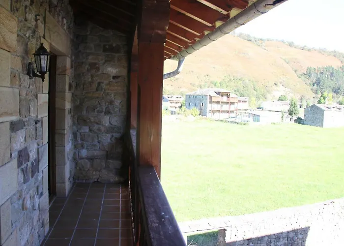 La Vieja Panaderia 1 Vega de Pas