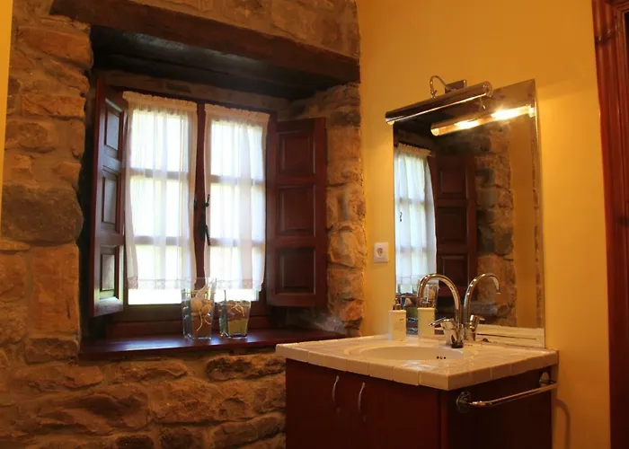 La Vieja Panaderia 1 Vega de Pas